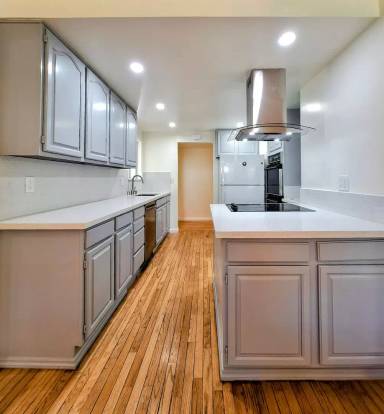 Main picture of 2098 Hoover Dr