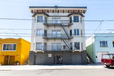 Main picture of 40 TIFFANY Apartments