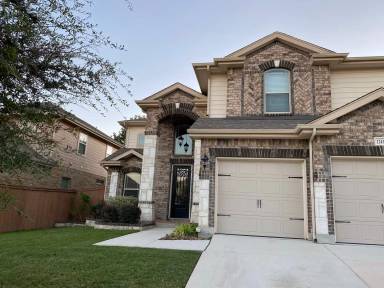 Main picture of 12450 Maverick Rnch