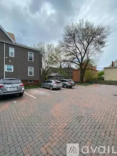 Main picture of 116 Holland St