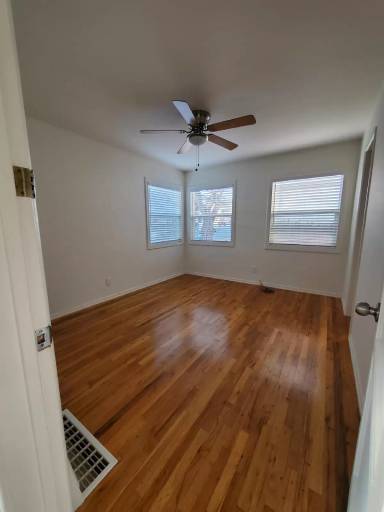 Main picture of 218 Concord St