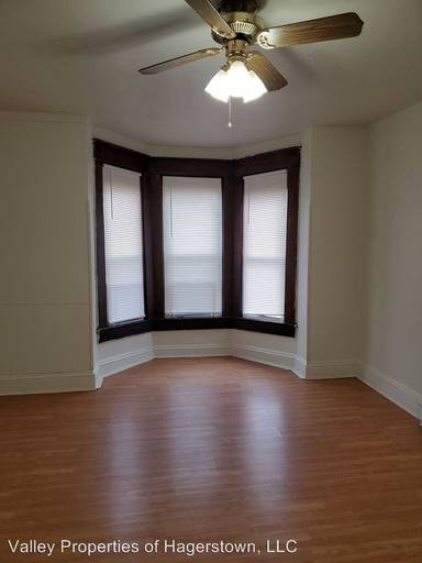 Main picture of 69 E Antietam St