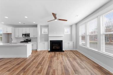 Main picture of 628 Amalfi Dr