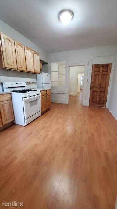Main picture of 1421 31st Rd