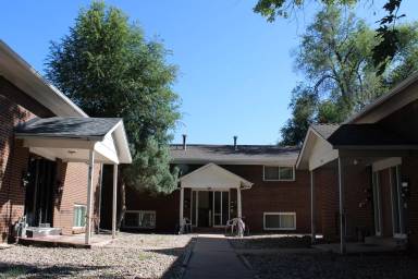 Main picture of 917 James Ct