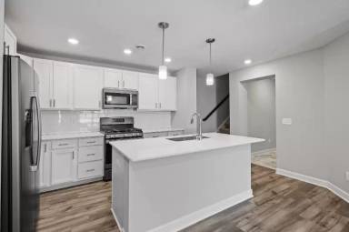 Main picture of 23374 124th Ave