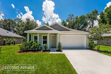 Main picture of 24 Radium Ln