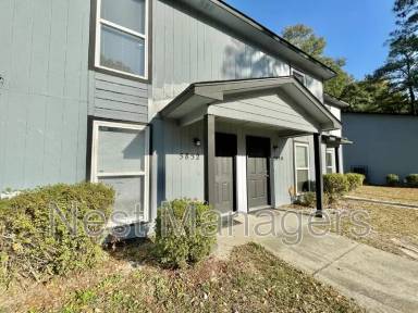 Main picture of Creeks Edge Townhome Apartments