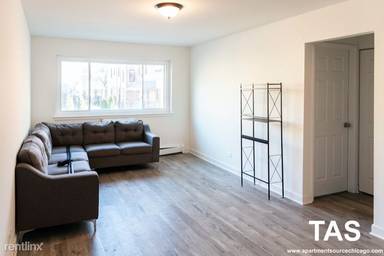 Main picture of 6211 N Kenmore Ave