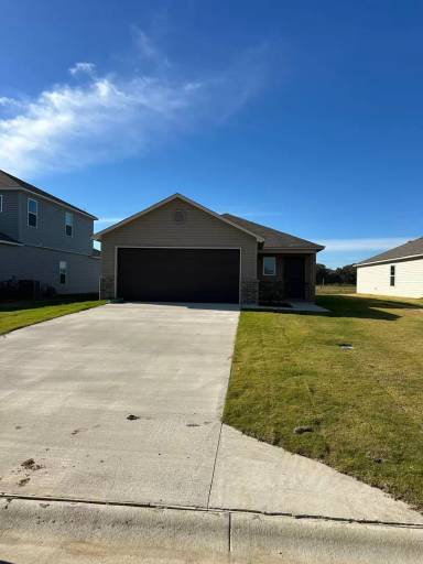 Main picture of 5711 Pope St