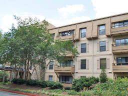 Main picture of 1401 Highland Bluff Dr SE