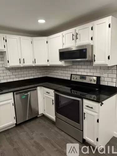 Main picture of 64 Foster St
