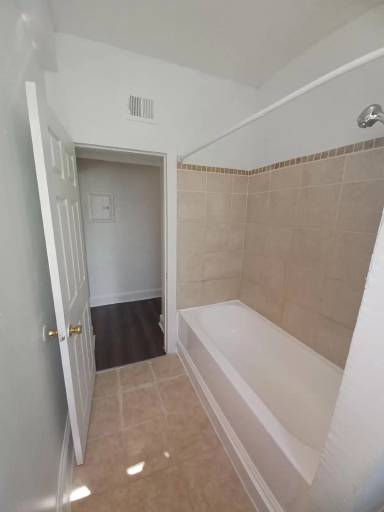 Main picture of 3401 Fairview Ave