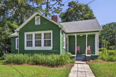 Main picture of 712 Shell St