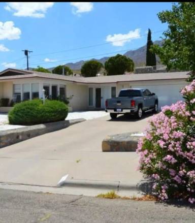 Main picture of 8725 Marble Dr