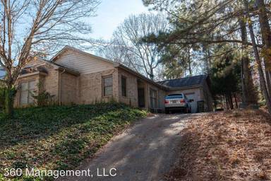 Main picture of 360 Butternut Dr