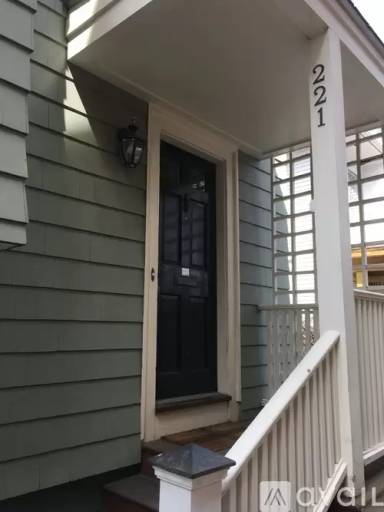 Main picture of 207 Butler Ave