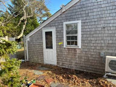 Main picture of 50 Harpoon Ln