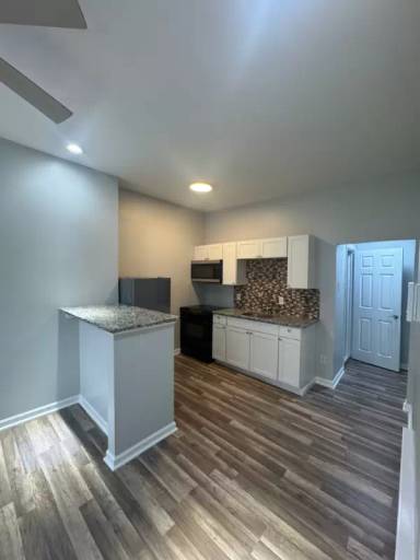 Main picture of 1452 N 29th St