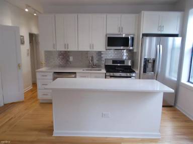 Main picture of 537 Clinton Ave