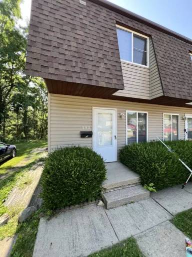 Main picture of 280 N 21st St