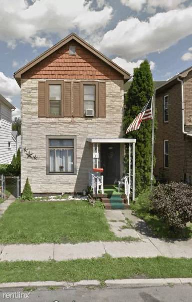 Main picture of 616 Pine St