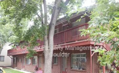 Main picture of 1855 Goss St