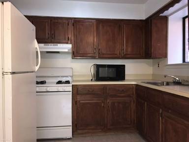 Main picture of 16 Bayley Ave