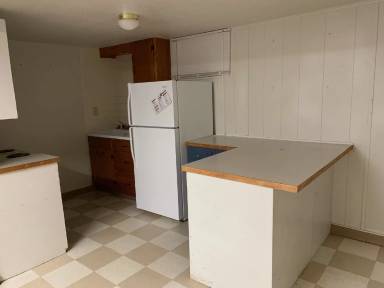 Main picture of 207.5 W 7TH