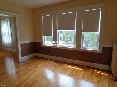 Main picture of 23 Edison Ave