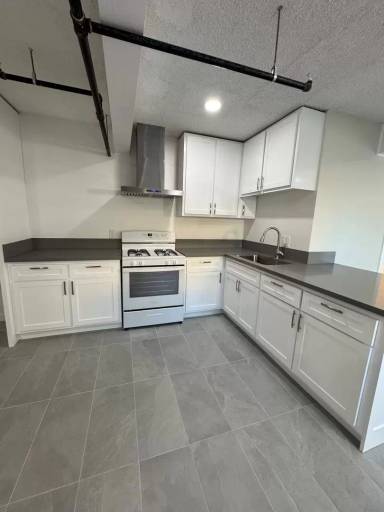 Main picture of 1426 1/2 254th St