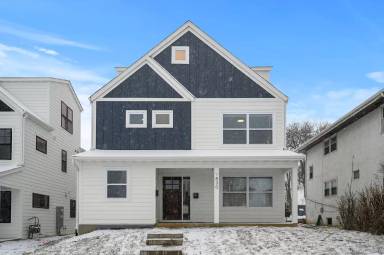 Main picture of 1830 McKinley St NE