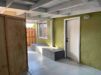 Main picture of 1424 W Terrace Ave