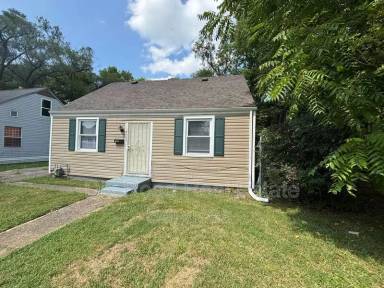 Main picture of 4505 Genesee Ave