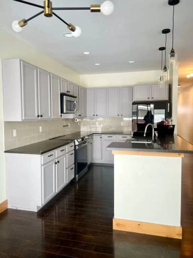 Main picture of 2769 Renee Way
