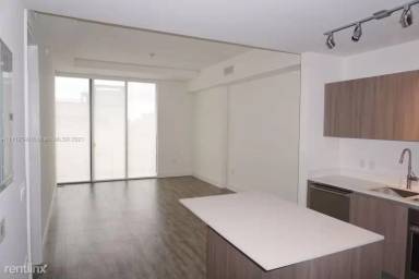 Main picture of Cassa Brickell