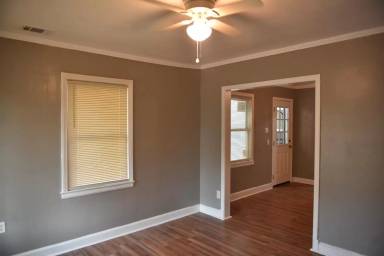 Main picture of 303 Fields Ave