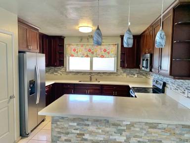 Main picture of 938 Makiki St