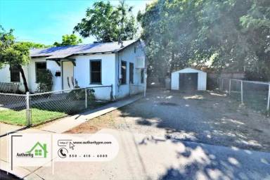 Main picture of 2976 Lanning Ave