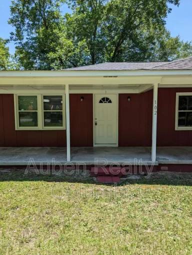 Main picture of 102 Marietta St