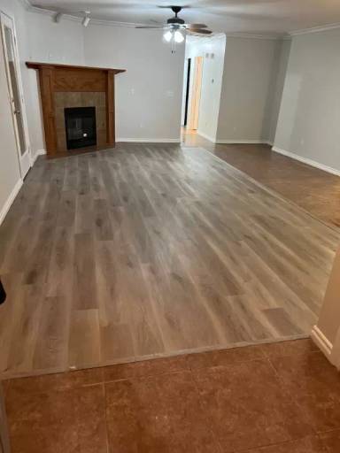 Main picture of 800 SW 151st St