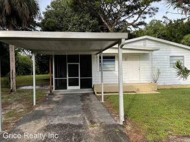 Main picture of 27940 Harold St