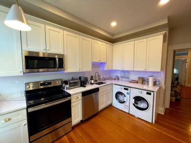 Main picture of 79 Lloyd Ave