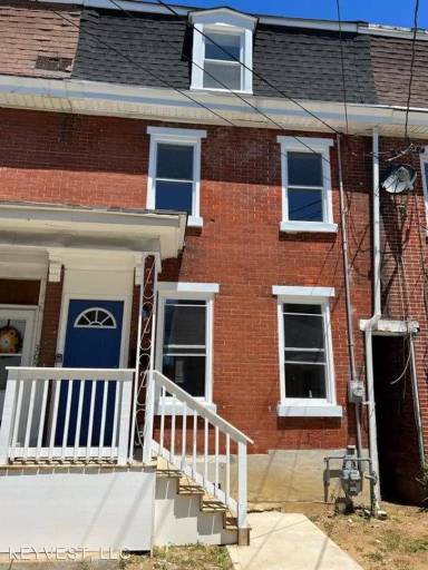 Main picture of 307 Jones Ave