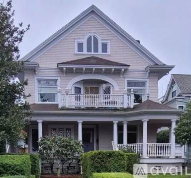 Main picture of 420 N Tacoma Ave