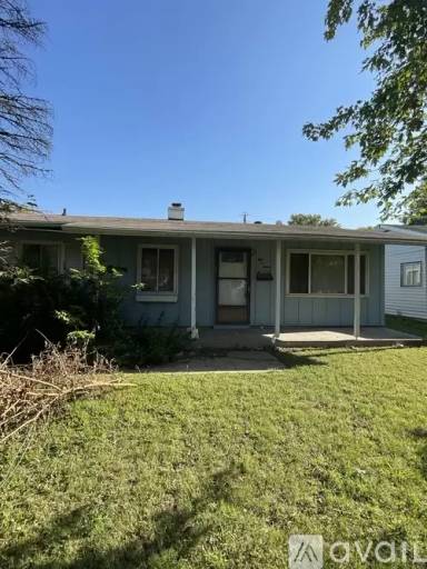 Main picture of 807 Saint Thomas Ln