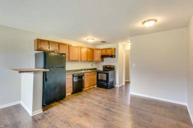 Main picture of 7900 N Caldwell Ave