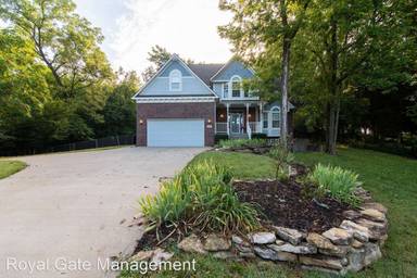 Main picture of 5117 Lowell St