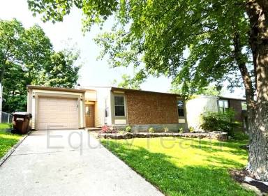 Main picture of 7121 Woodridge Dr