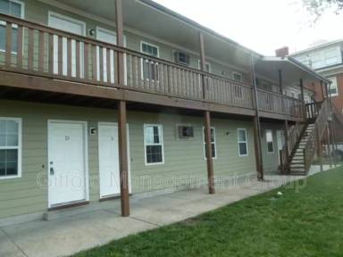 Main picture of 110 W 26th St